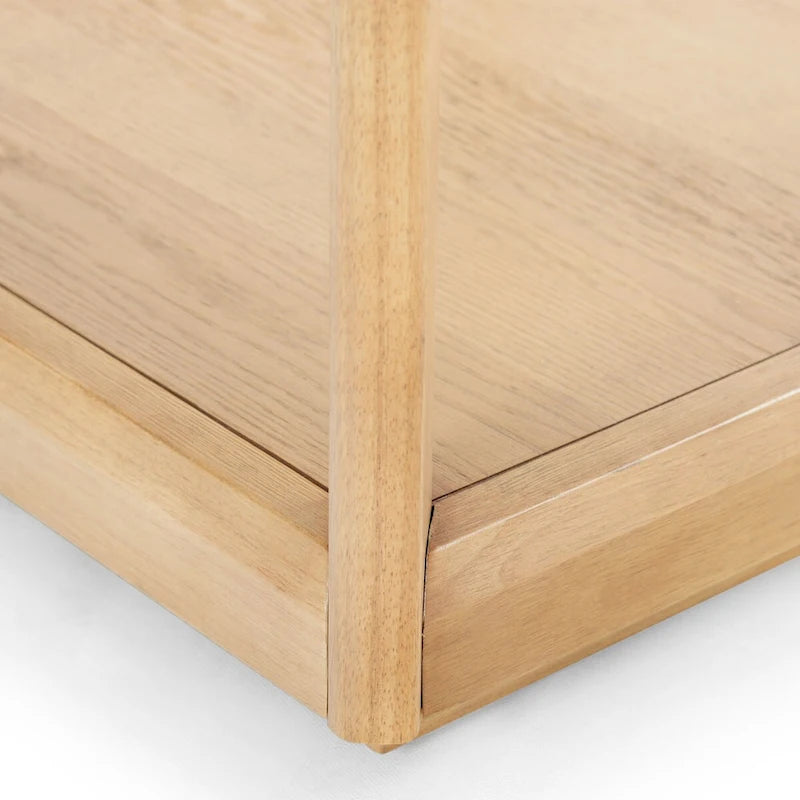 Table d'appoint à plateau en verre